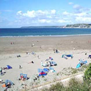 woodovis-park-camping-touring-devon-out-&-about-bigbury-on-sea