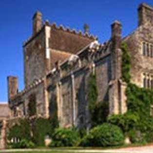 woodovis-park-camping-touring-devon-out-&-about-buckland-abbey