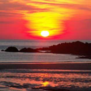 woodovis-park-camping-touring-devon-out-&-about-crackington-sunset