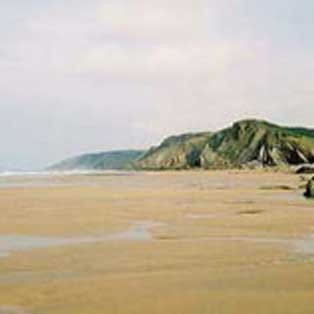 woodovis-park-camping-touring-devon-out-&-about-sandymouth