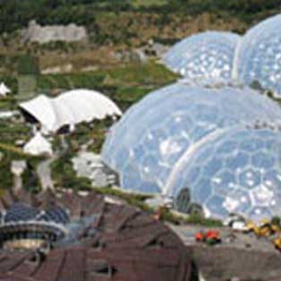 woodovis-park-camping-touring-devon-out-&-about-the-eden-project