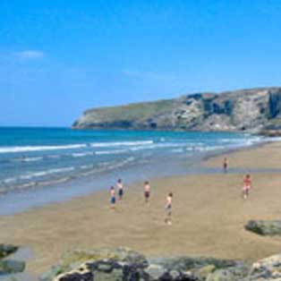 woodovis-park-camping-touring-devon-out-&-about-trebarwith