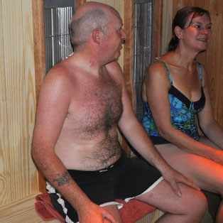 woodovis-park-camping-touring-devon-the-park-facilities-physiotherm-infrared-therapy-cabin