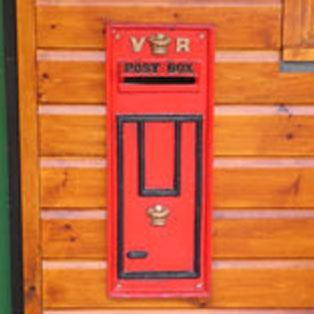 woodovis-park-camping-touring-devon-the-park-facilities-post-box